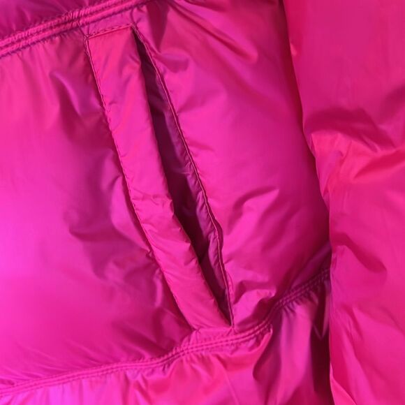 Fuchsia Pink Puffer Coat Size Medium NWT - Picture 4 of 9